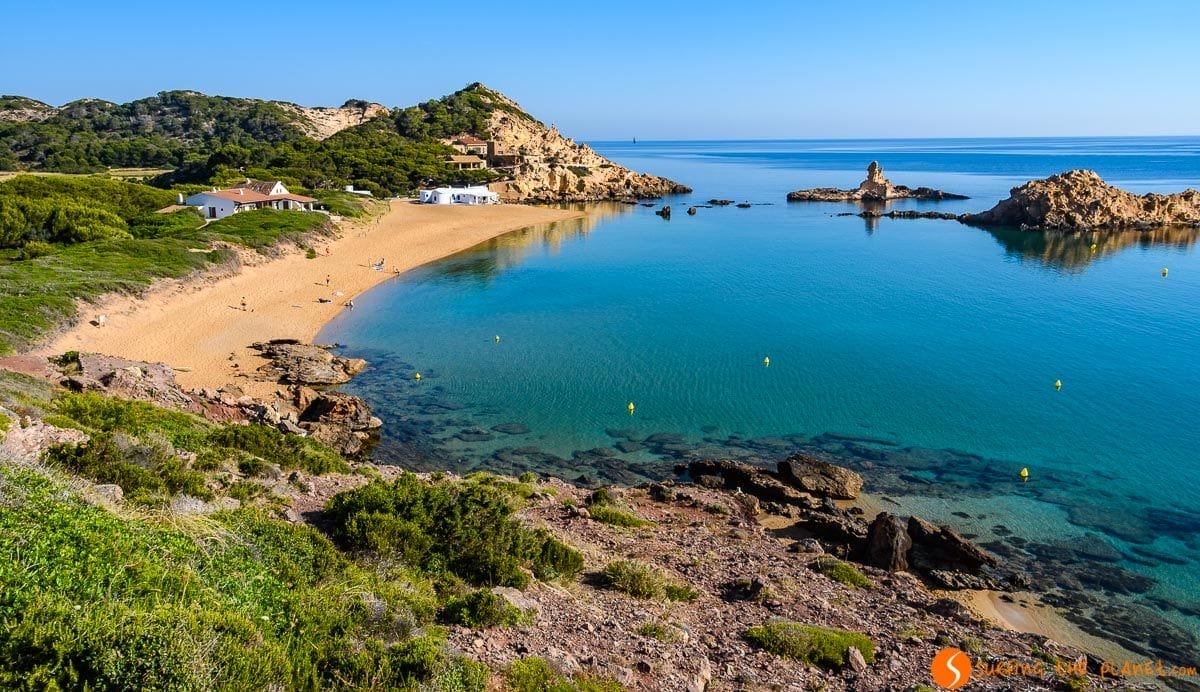 Sin gente, Cala Pregonda, Menorca, España | Las mejores playas de Menorca