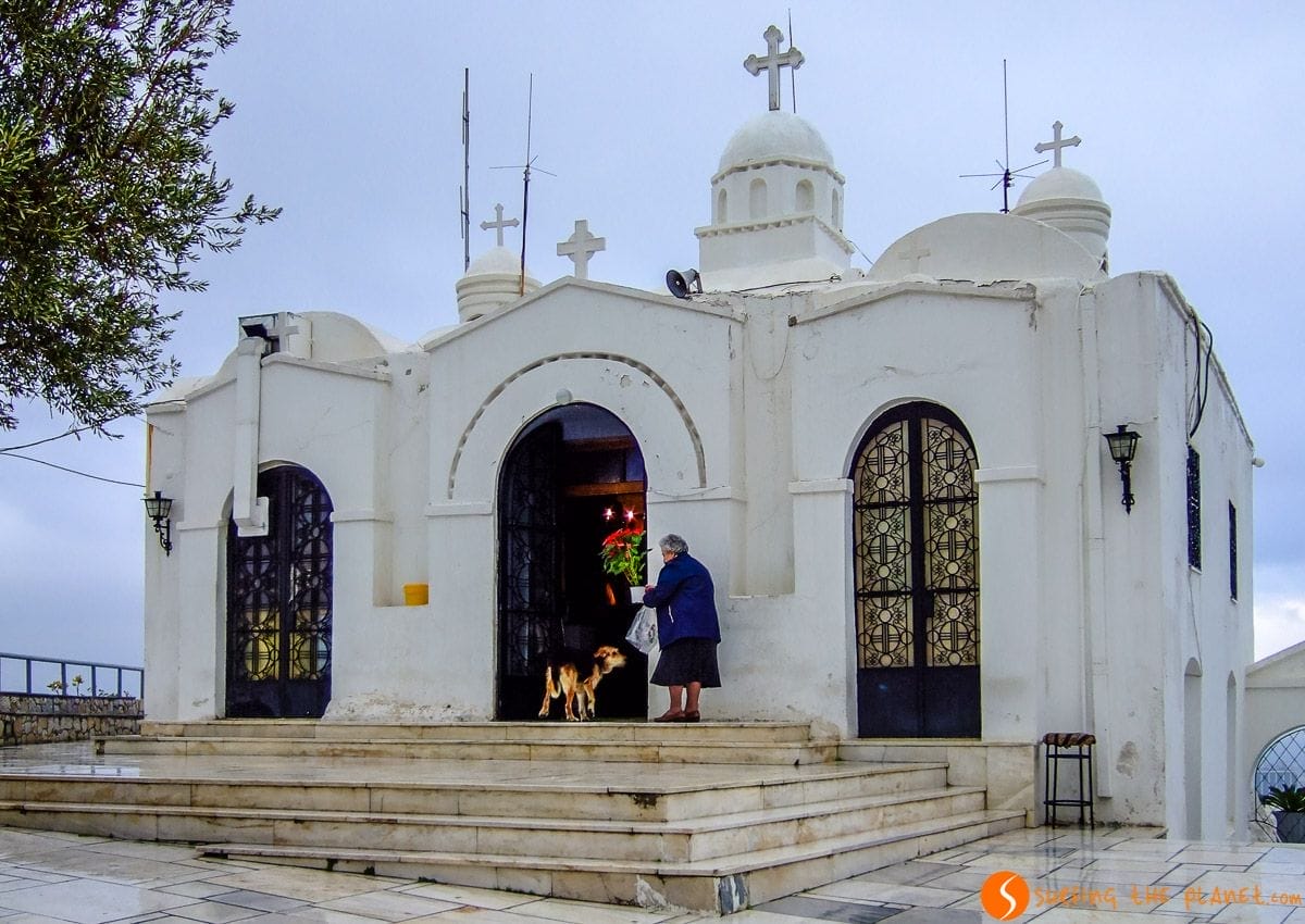 Capilla San Salvador en Monte Licabeto, Atenas, Grecia | Qué ver en Atenas en 2 días Capilla San Salvador en Monte Licabeto, Atenas, Grecia | Qué ver en Atenas en 2 días