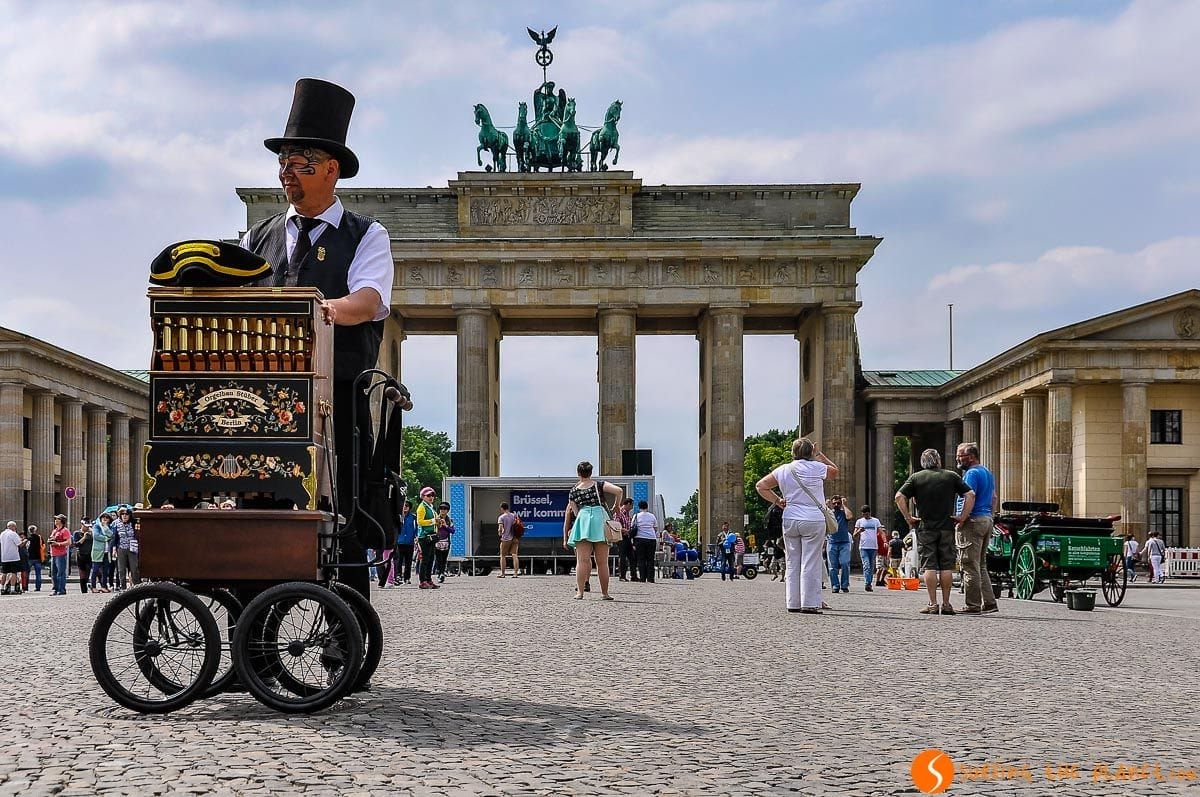 Puerta de Brandeburg en Pariser Platz, Berlín, Alemania | Que ver en Berlín en 4 días Puerta de Brandeburg en Pariser Platz, Berlín, Alemania | Que ver en Berlín en 4 días