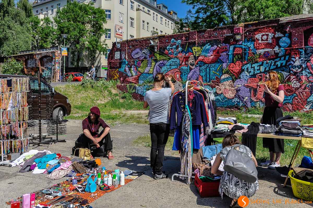 Mercadillo de Raw Flohmarkt, Berlín, Alemania | Qué hacer en Berlín Mercadillo de Raw Flohmarkt, Berlín, Alemania | Qué hacer en Berlín