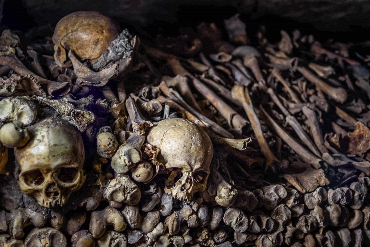 Catacumbas, París, Francia Catacumbas, París, Francia