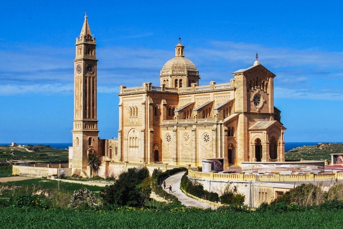 Santuario Ta'Pinu, Gozo, Malta | Qué ver y hacer en Gozo Santuario Ta'Pinu, Gozo, Malta | Qué ver y hacer en Gozo