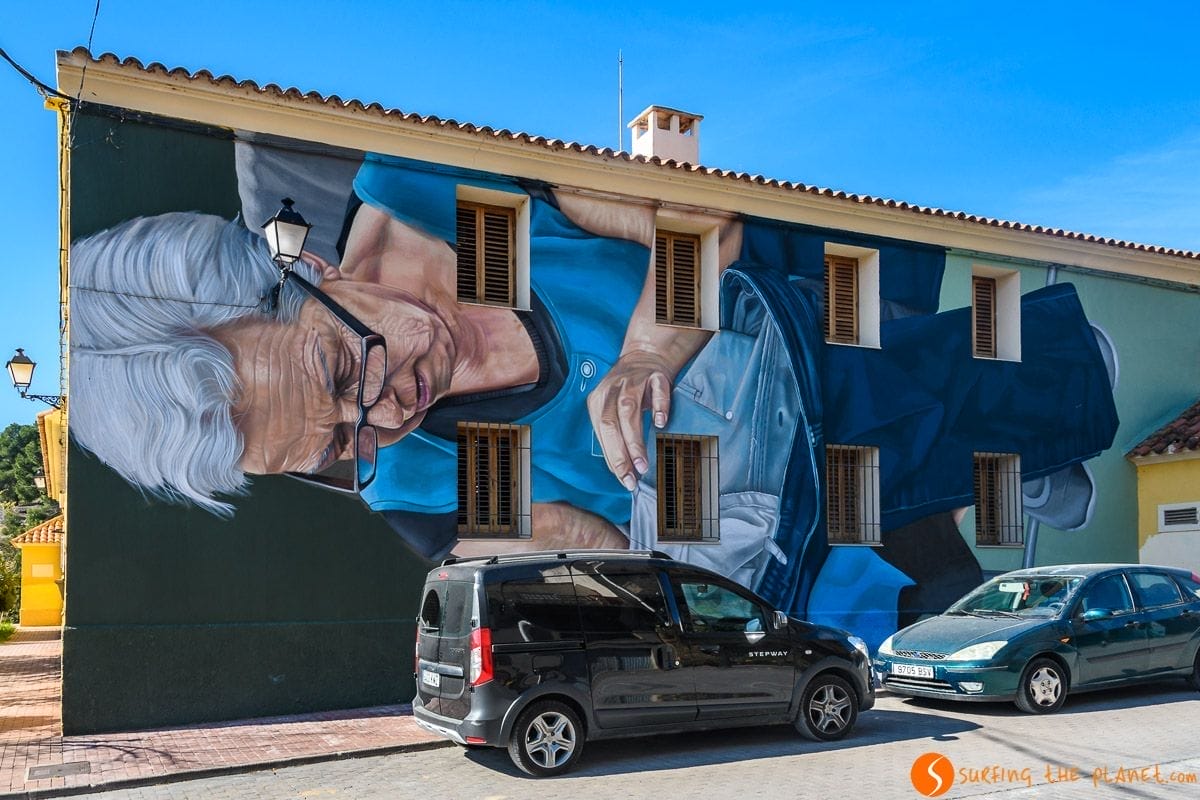 Arte urbano, Fanzara, Provincia de Castellón, Comunidad Valenciana Arte urbano, Fanzara, Provincia de Castellón, Comunidad Valenciana