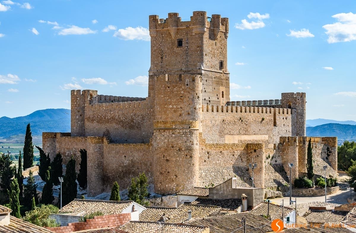 Castillo de Atalaya, Villena, Alicante, Comunidad Valenciana Castillo de Atalaya, Villena, Alicante, Comunidad Valenciana