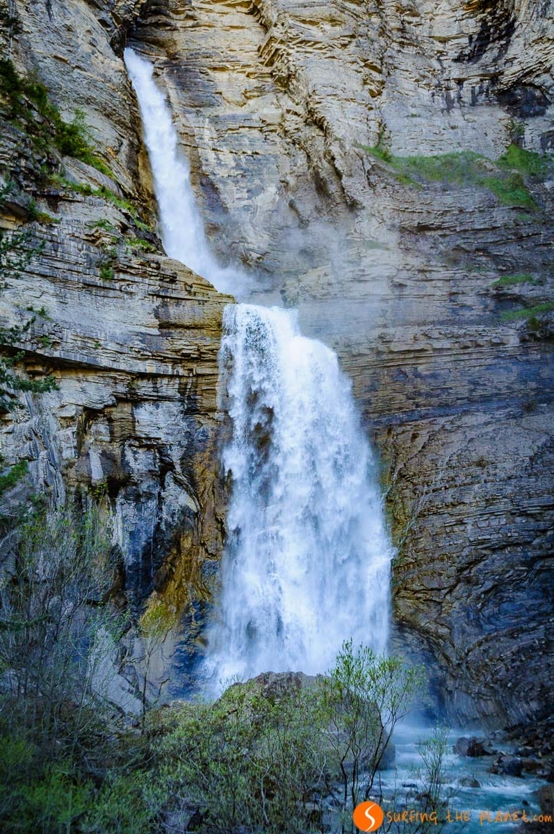 Cascada de Sorrosal, Broto, Huesca, Aragón | Qué ver en Aragón Cascada de Sorrosal, Broto, Huesca, Aragón | Qué ver en Aragón