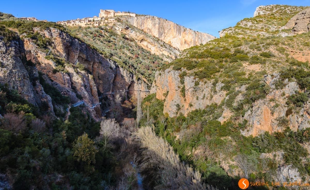 Pasarelas del río Vero, Alquézar, Huesca, Aragón Pasarelas del río Vero, Alquézar, Huesca, Aragón