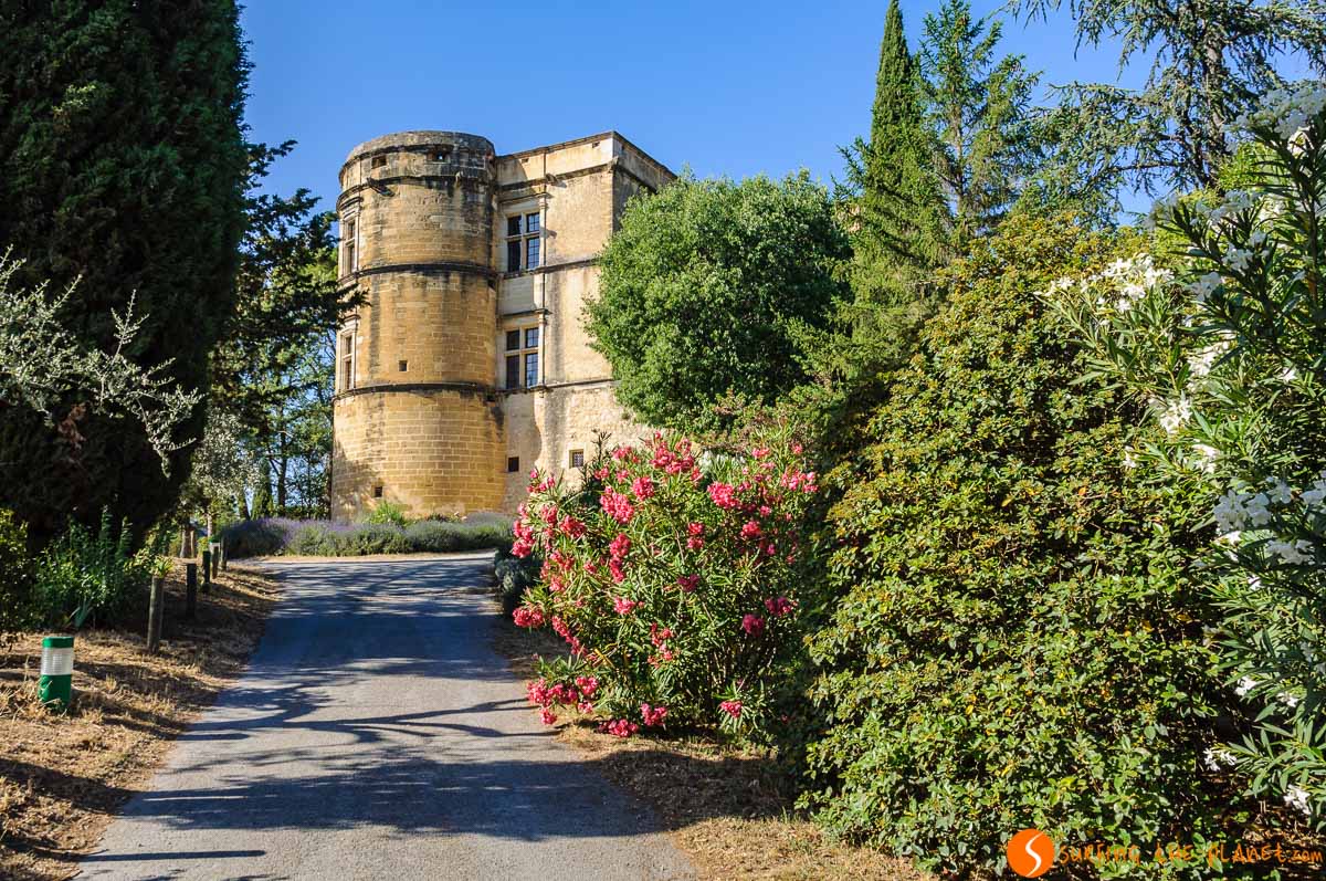 Lourmarin, La Provenza, Francia Lourmarin, Provenza, Francia