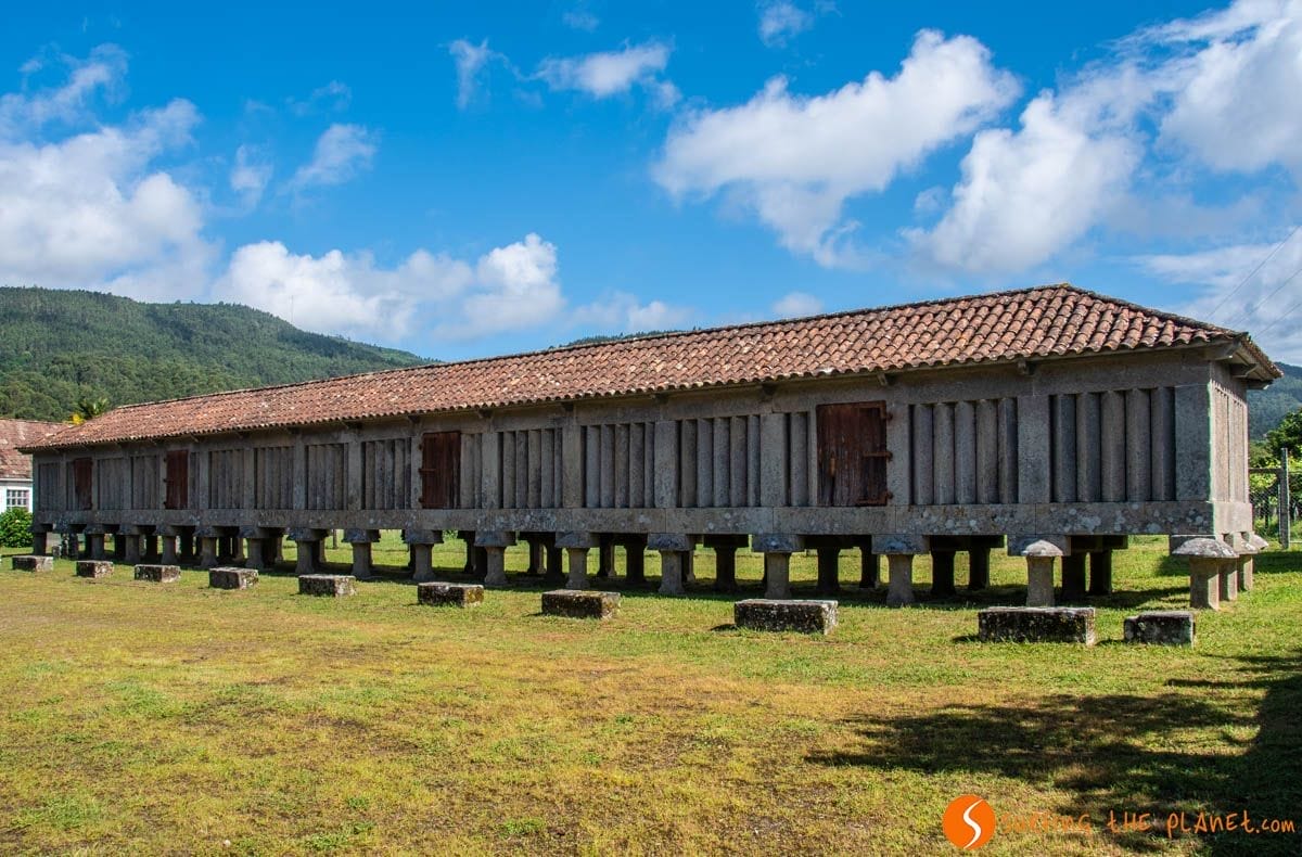 Hórreo, Monasterio de Poio, Pontevedra, Galicia | Que visitar en las Rías Baixas Hórreo, Monasterio de Poio, Pontevedra, Galicia | Que visitar en las Rías Baixas