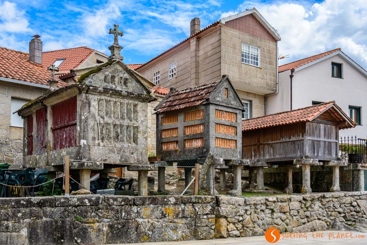 Hórreos de color, Combarro, Pontevedra, Galicia | Que hacer en Galicia Hórreos de color, Combarro, Pontevedra, Galicia | Que hacer en Galicia