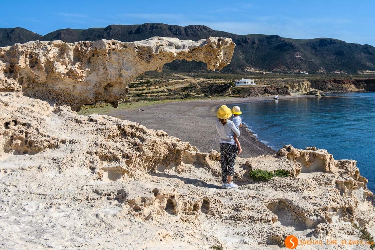 Playa de los Escullos, Cabo de Gata, Almería, Andalucía | Que visitar en Cabo de Gata Playa de los Escullos, Cabo de Gata, Almería, Andalucía | Que visitar en Cabo de Gata