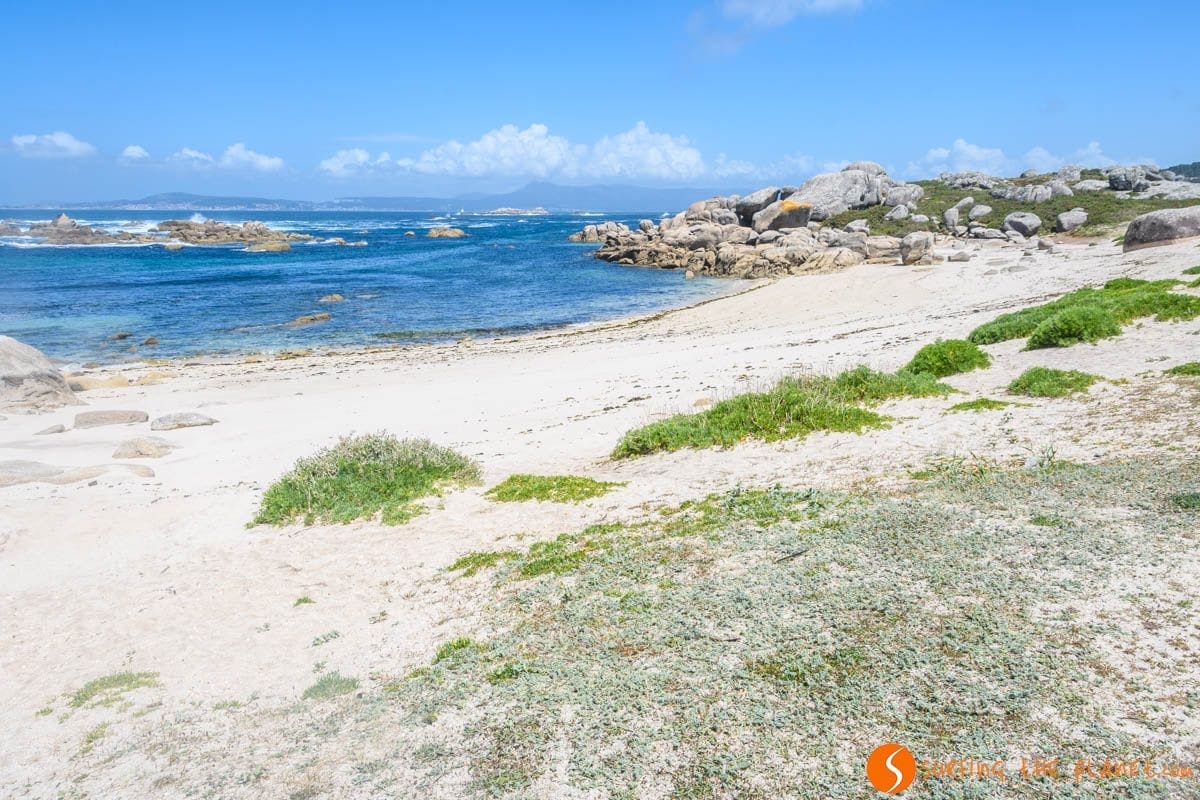 Playa de arena blanca, O Grove, Pontevedra, Galicia | Que hacer en Galicia Playa de arena blanca, O Grove, Pontevedra, Galicia | Que hacer en Galicia