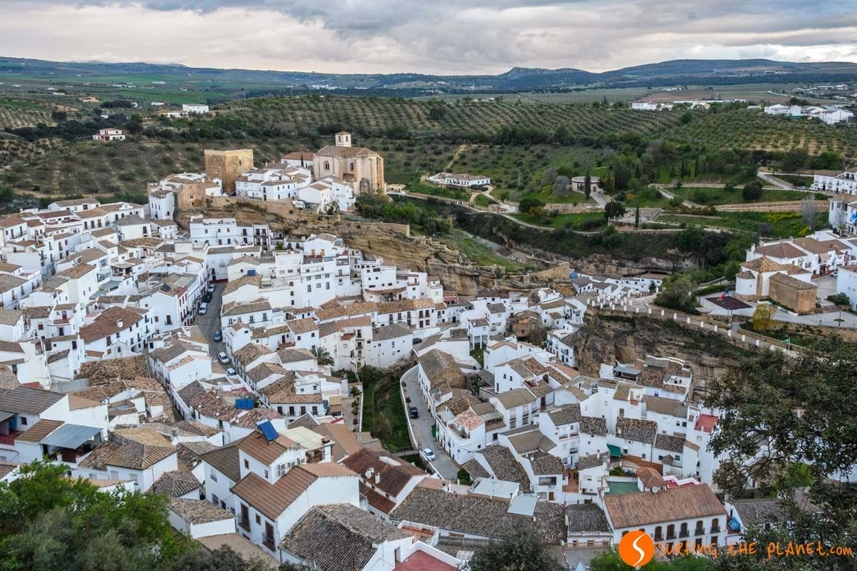 Vistas panorámicas, Setenil de las Bodegas, Cádiz, Andalucía | Pueblos de Cádiz con encanto Vistas panorámicas, Setenil de las Bodegas, Cádiz, Andalucía | Pueblos de Cádiz con encanto