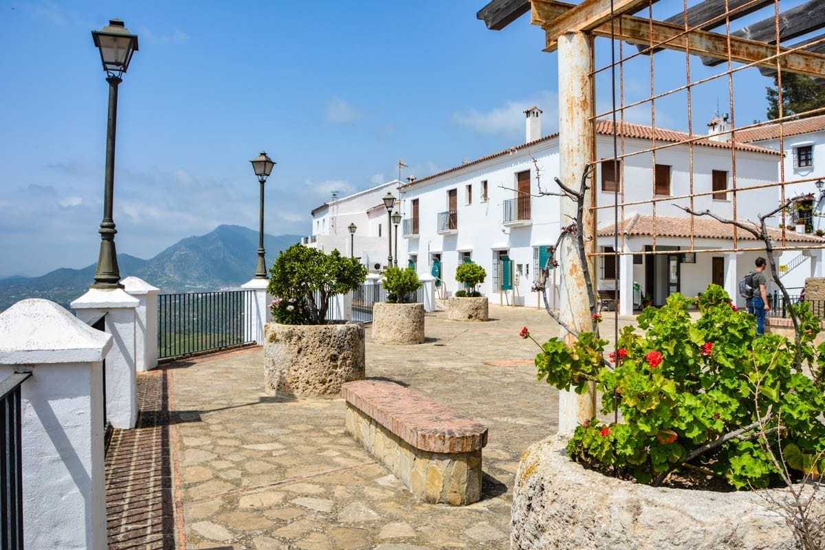 Zahara de la Sierra, Provincia de Cádiz, Andalucía | Qué ver y hacer en Andalucía Zahara de la Sierra, Provincia de Cádiz, Andalucía | Qué ver y hacer en Andalucía