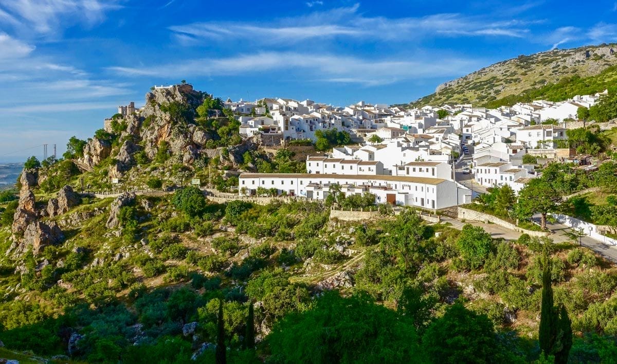 Pueblo blanco de Zuheros, Córdoba, Andalucía Pueblo blanco de Zuheros, Córdoba, Andalucía