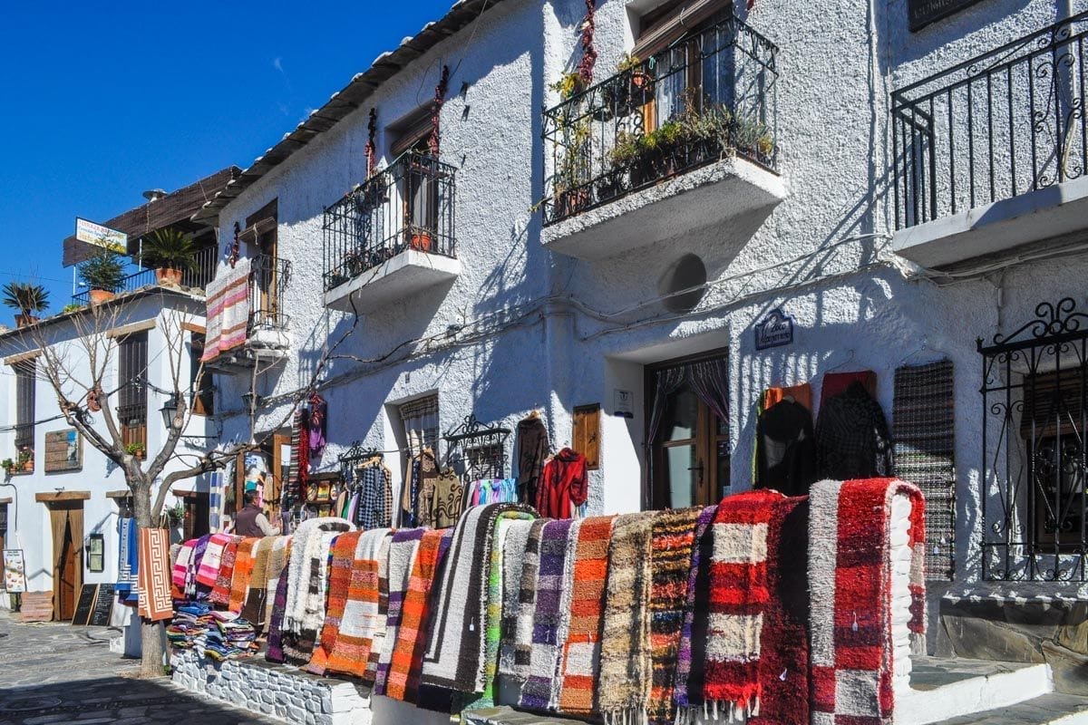 Casas blancas de Pampaneira, Granada, Andalucía Casas blancas de Pampaneira, Granada, Andalucía
