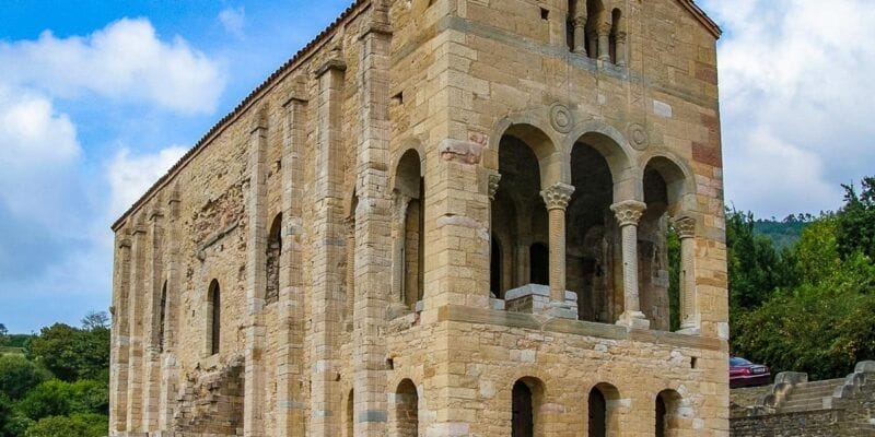 Que ver en Oviedo | Santa Maria del Naranco, Oviedo, Asturias