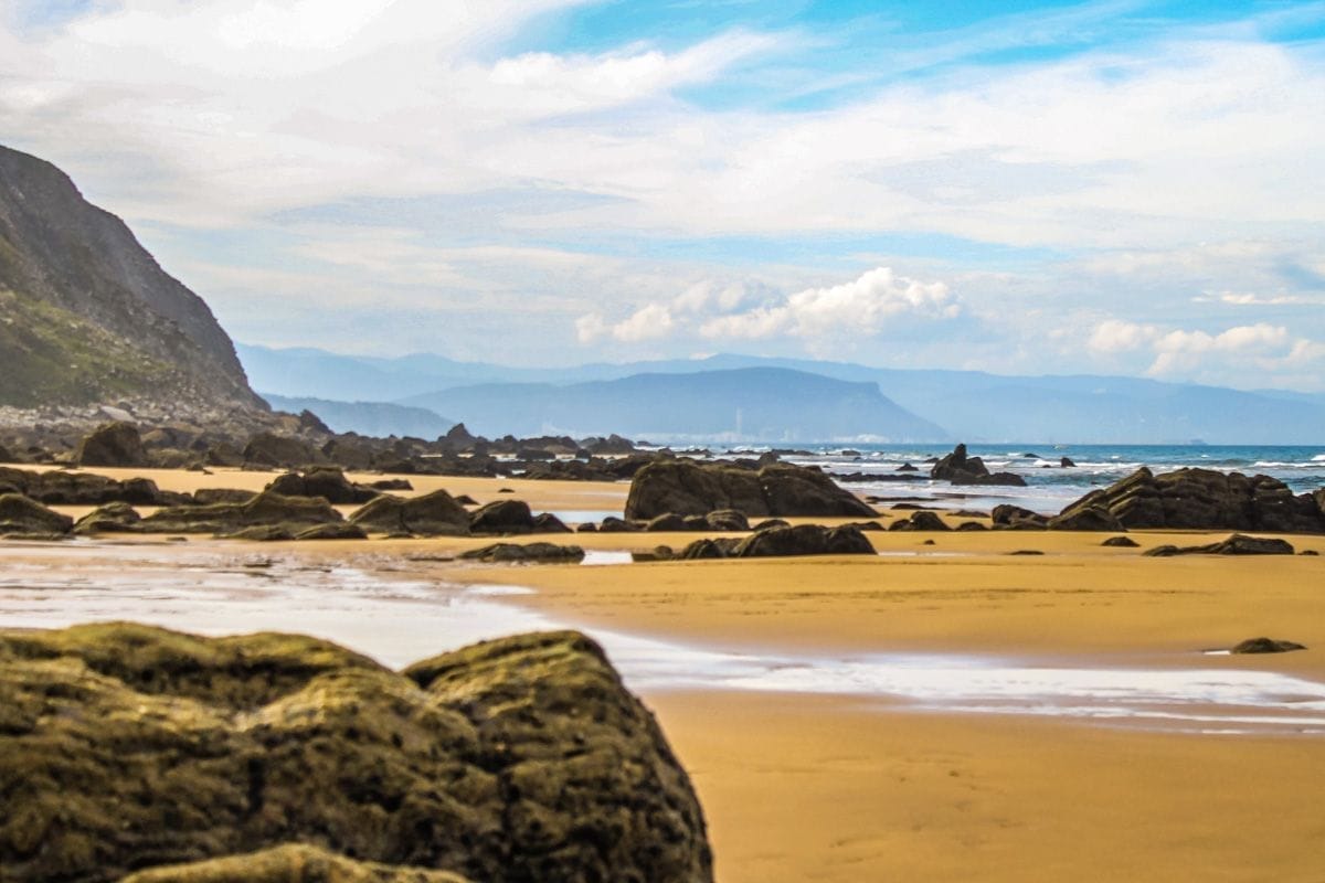 Acantilados de Barrika, Bizkaia, País Vasco | Qué visitar en Vizcaya Acantilados de Barrika, Bizkaia, País Vasco | Qué visitar en Vizcaya