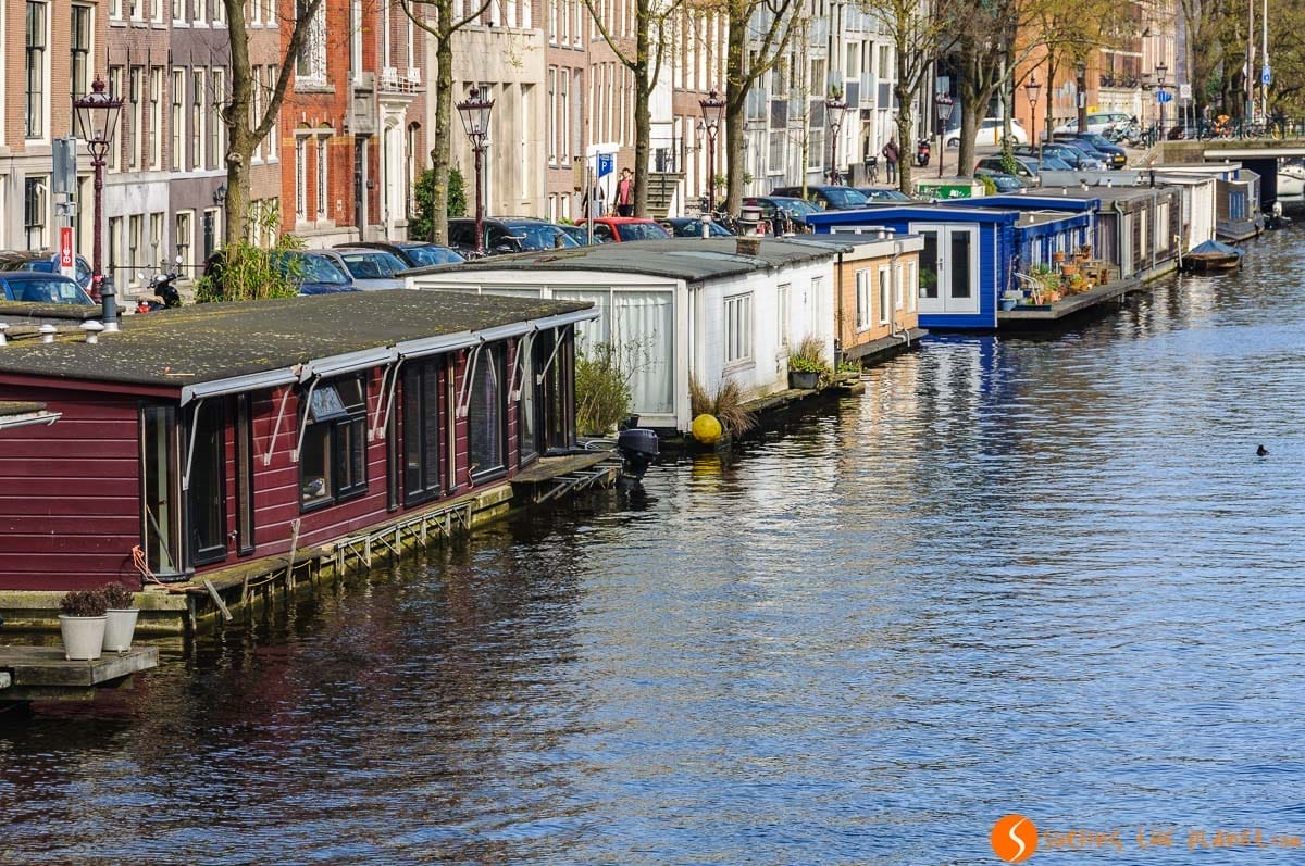 Casas flotantes, Ámsterdam, Países Bajos | Qué hacer en Ámsterdam Casas flotantes, Ámsterdam, Países Bajos | Qué hacer en Ámsterdam