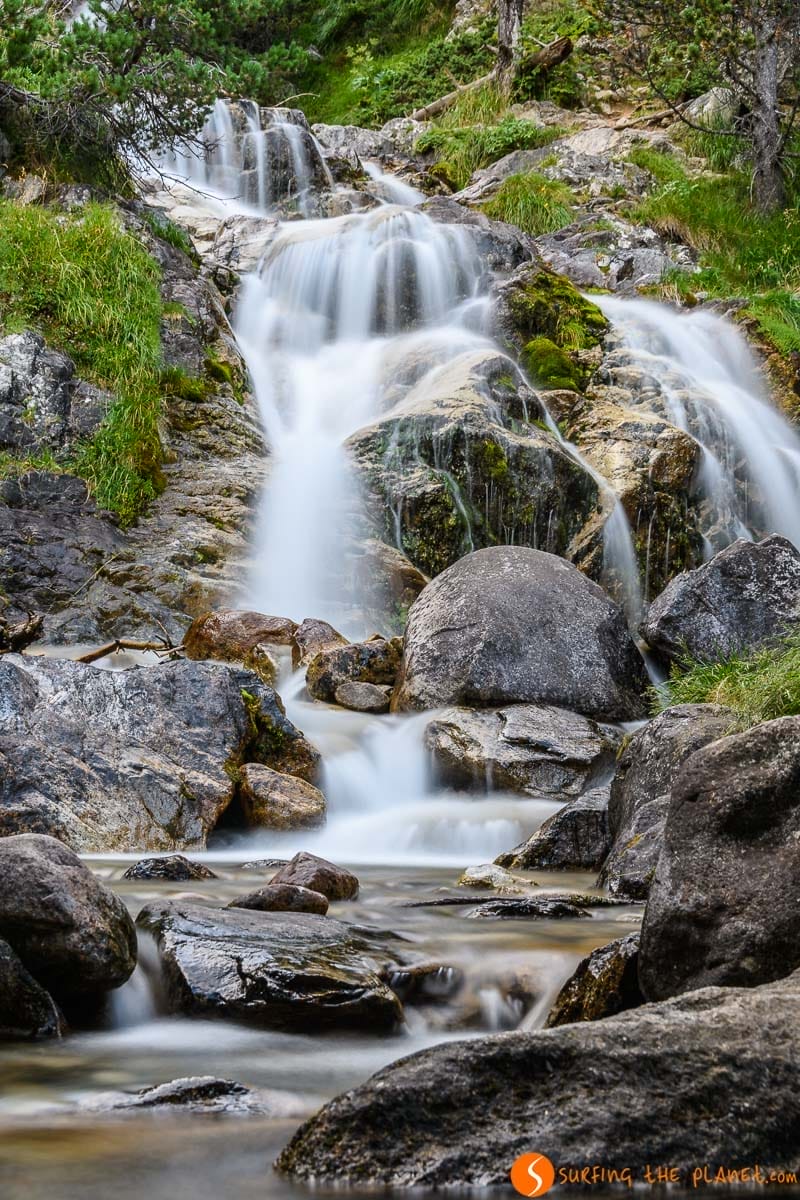 Cascada de Argualas, Valle de Ripera, Huesca, Aragón Cascada de Argualas, Valle de Ripera, Huesca, Aragón