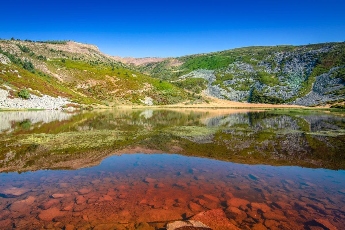 Laguna de Cebollera, Soria, Castilla y León | Qué ver en la provincia de Soria Laguna de Cebollera, Soria, Castilla y León | Qué ver en la provincia de Soria