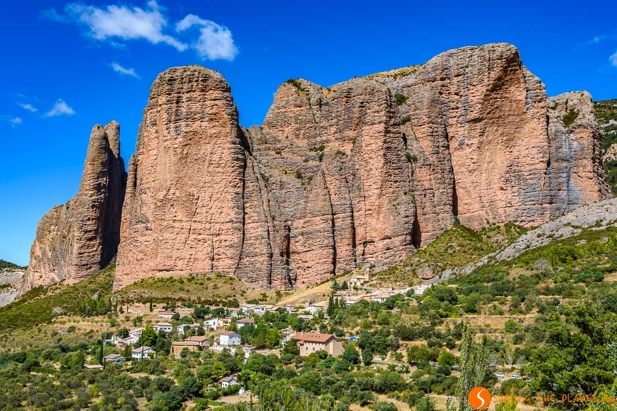 Mallos de Riglos, Huesca, Aragón | Qué visitar en la provincia de Huesca Mallos de Riglos, Huesca, Aragón | Qué visitar en la provincia de Huesca