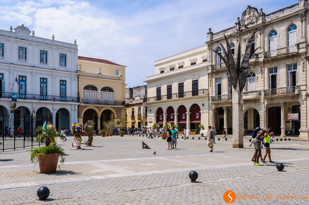 Plaza Vieja, La Habana, Cuba | Que visitar en La Habana en 3 días Plaza Vieja, La Habana, Cuba | Que visitar en La Habana en 3 días
