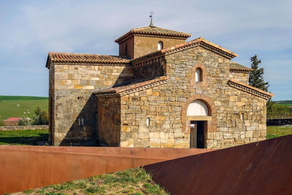 Iglesia de San Pedro de la Nave, Zamora, Castilla y León | Que ver en la provincia de Zamora Iglesia de San Pedro de la Nave, Zamora, Castilla y León | Que ver en la provincia de Zamora