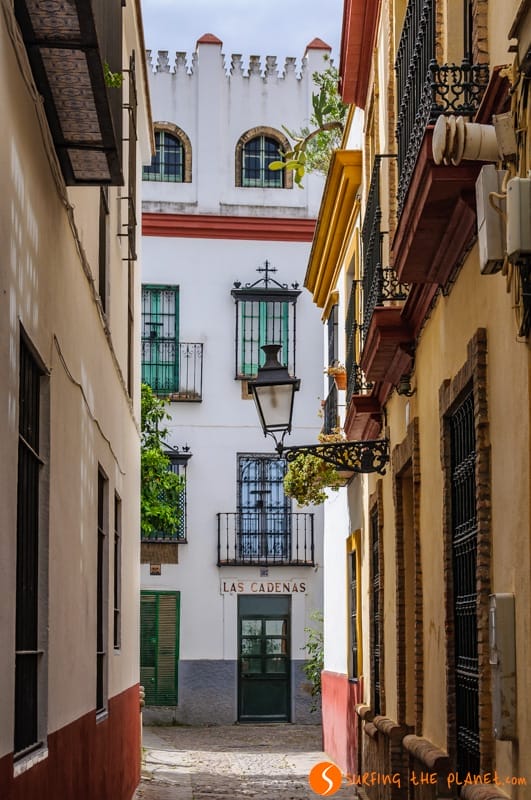 Alley, Santa Cruz District, Seville, Andalusia | What to do in Seville Alley, Santa Cruz District, Seville, Andalusia | What to do in Seville