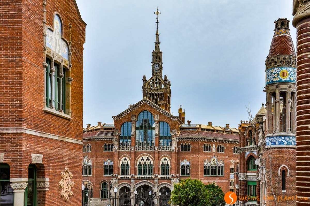 Fachada de Hospital de Sant Pau, Barcelona, Cataluña | 4 días en Barcelona Fachada de Hospital de Sant Pau, Barcelona, Cataluña | 4 días en Barcelona