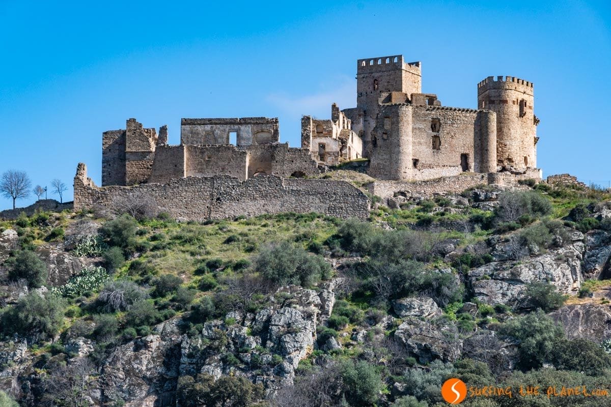 Castillo, Belvís de Monroy, Cáceres, Extremadura Castillo, Belvís de Monroy, Cáceres, Extremadura