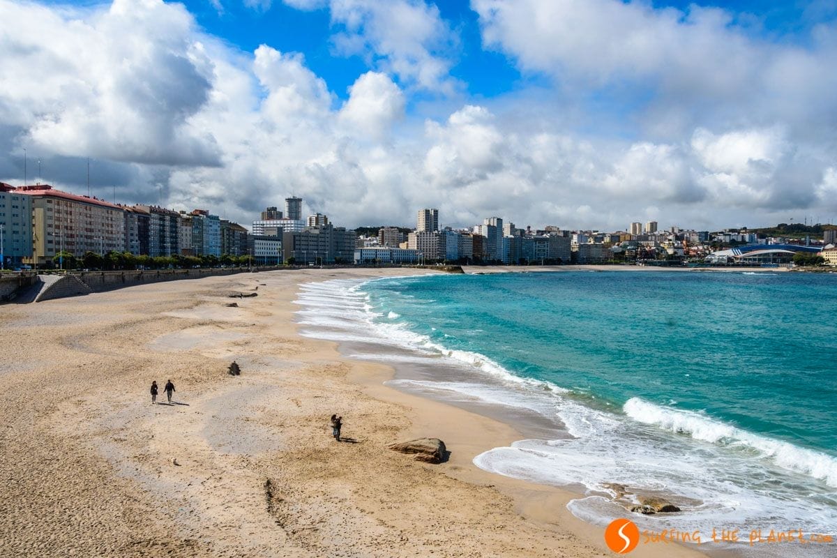 Playa de Riazor, A Coruña, Galicia | Que visitar en A Coruña Ciudad