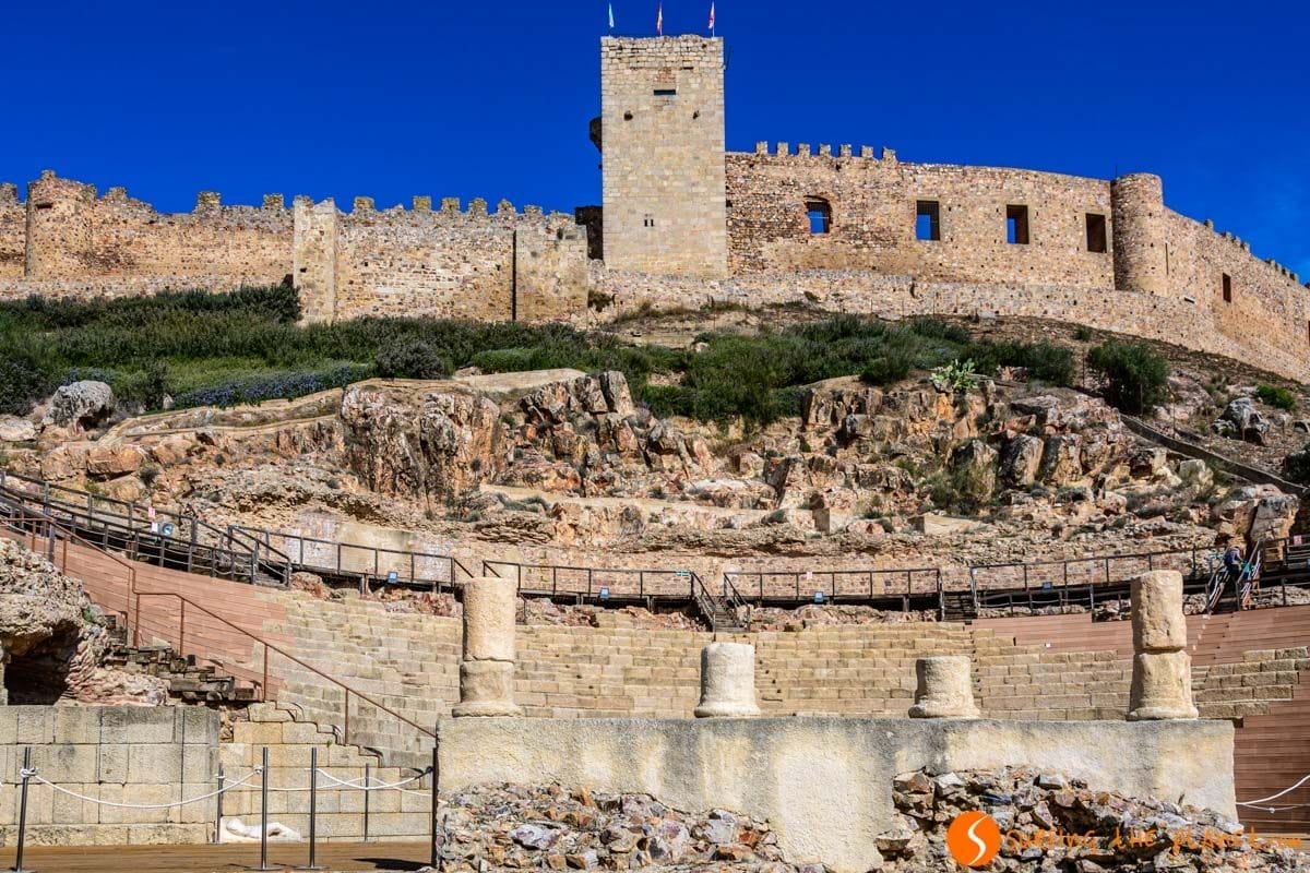 Teatro Romano y Castillo, Medellín, Badajoz, Extremadura Teatro Romano y Castillo, Medellín, Badajoz, Extremadura
