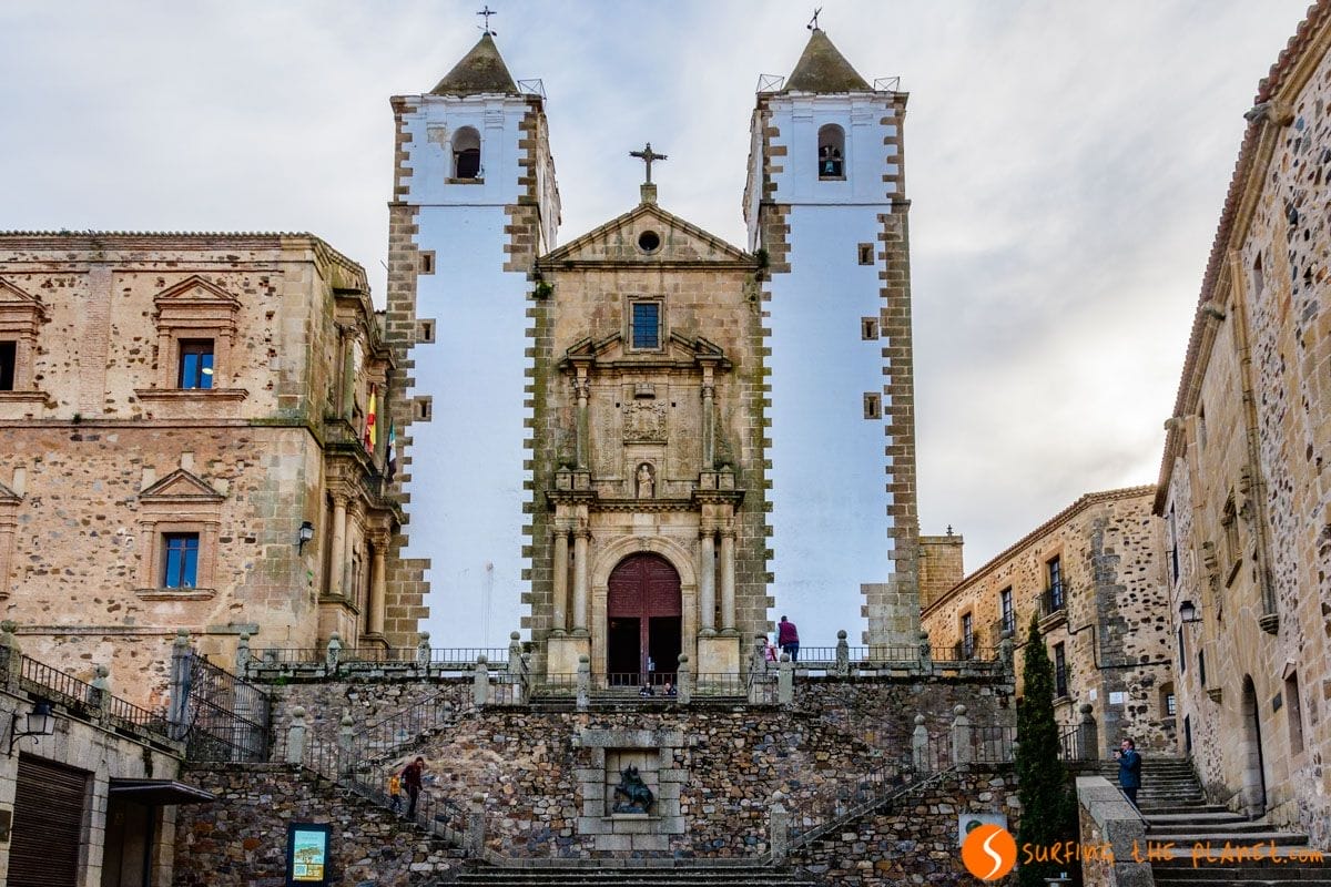 Iglesia de San Francisco, Cáceres, Extremadura | Que ver en Cáceres en 2 días Iglesia de San Francisco, Cáceres, Extremadura | Que ver en Cáceres en 2 días