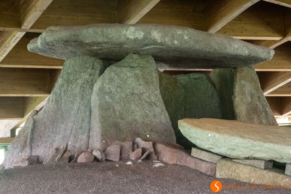 Dolmen de Dombate, Costa da Morte, Galicia | Que visitar en Galicia Dolmen de Dombate, Costa da Morte, Galicia | Que visitar en Galicia