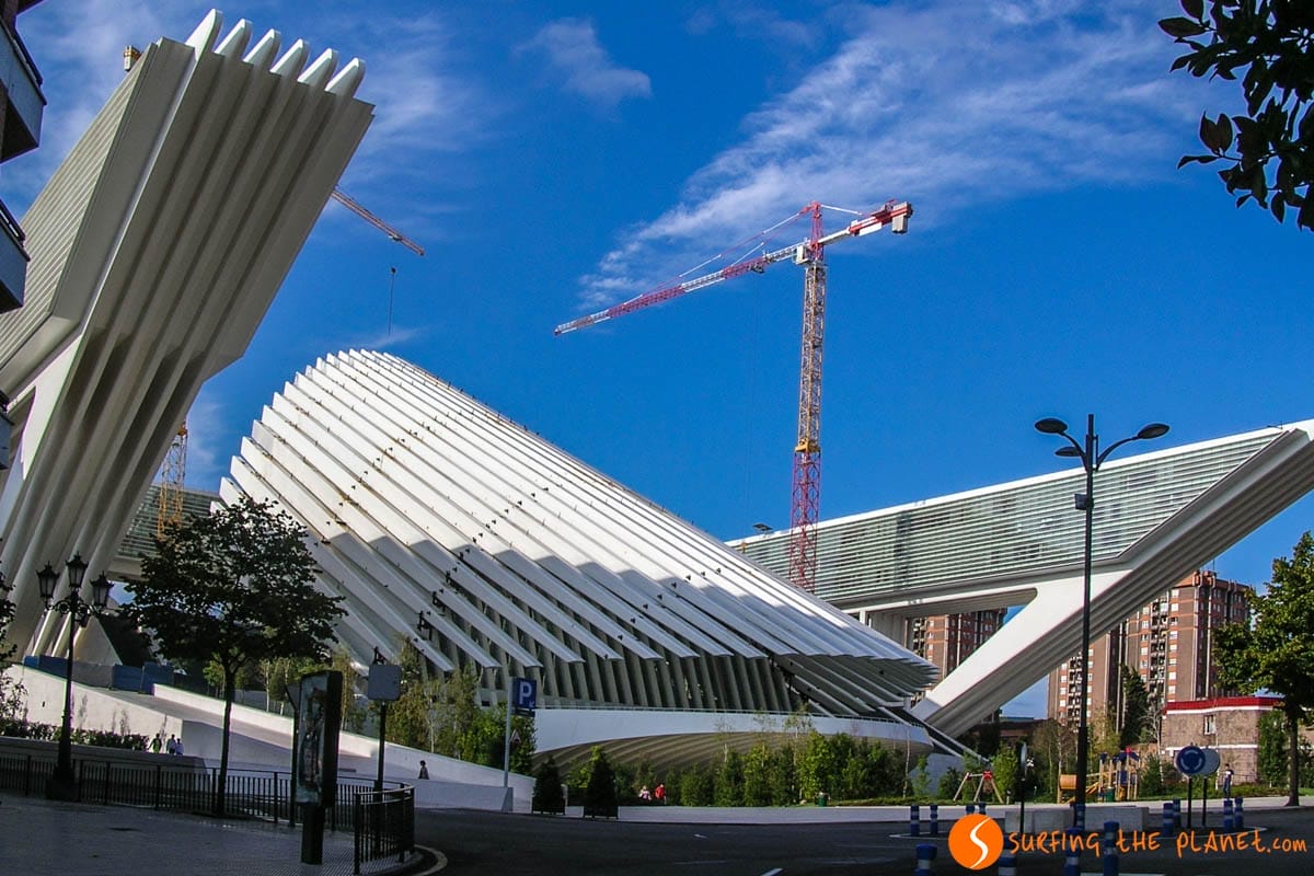 Palacio de Exposiciones y Congresos, Oviedo, Asturias | Que ver en Oviedo Palacio de Exposiciones y Congresos, Oviedo, Asturias | Que ver en Oviedo