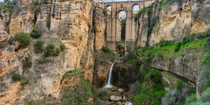 Pueblos bonitos de Málaga | Vistas del Puente Nuevo, Ronda, Málaga, Andalucía
