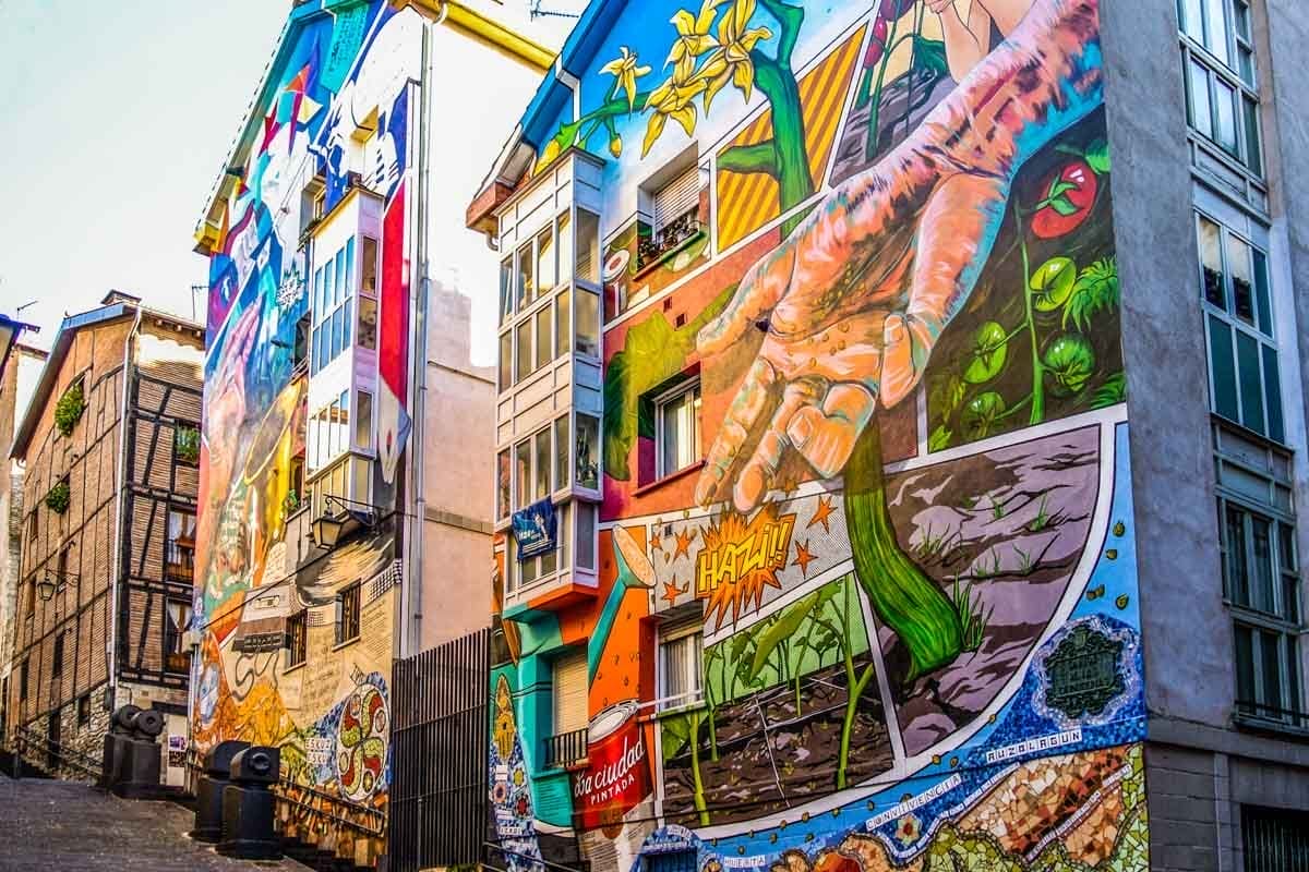 Mural, Vitoria, Álava, País Vasco | Que visitar en Vitoria Mural, Vitoria, Álava, País Vasco | Que visitar en Vitoria