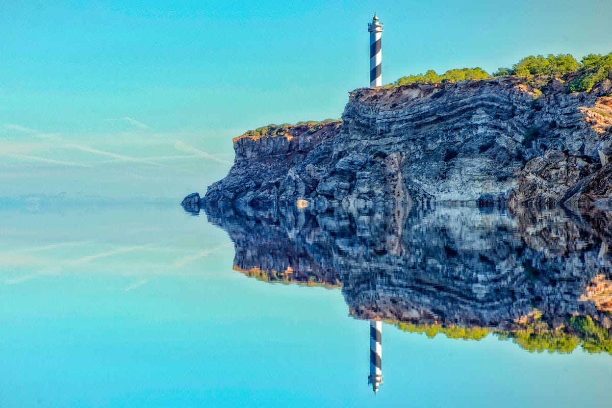 Faro Moscarter, Portinatx, Ibiza, Baleares | Que ver en Ibiza Faro Moscarter, Portinatx, Ibiza, Baleares | Que ver en Ibiza