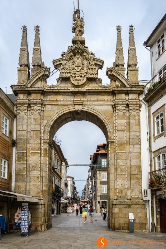 Arco de la Puerta Nueva, Braga, Portugal | Que ver en Braga en 1 día Arco de la Puerta Nueva, Braga, Portugal | Que ver en Braga en 1 día