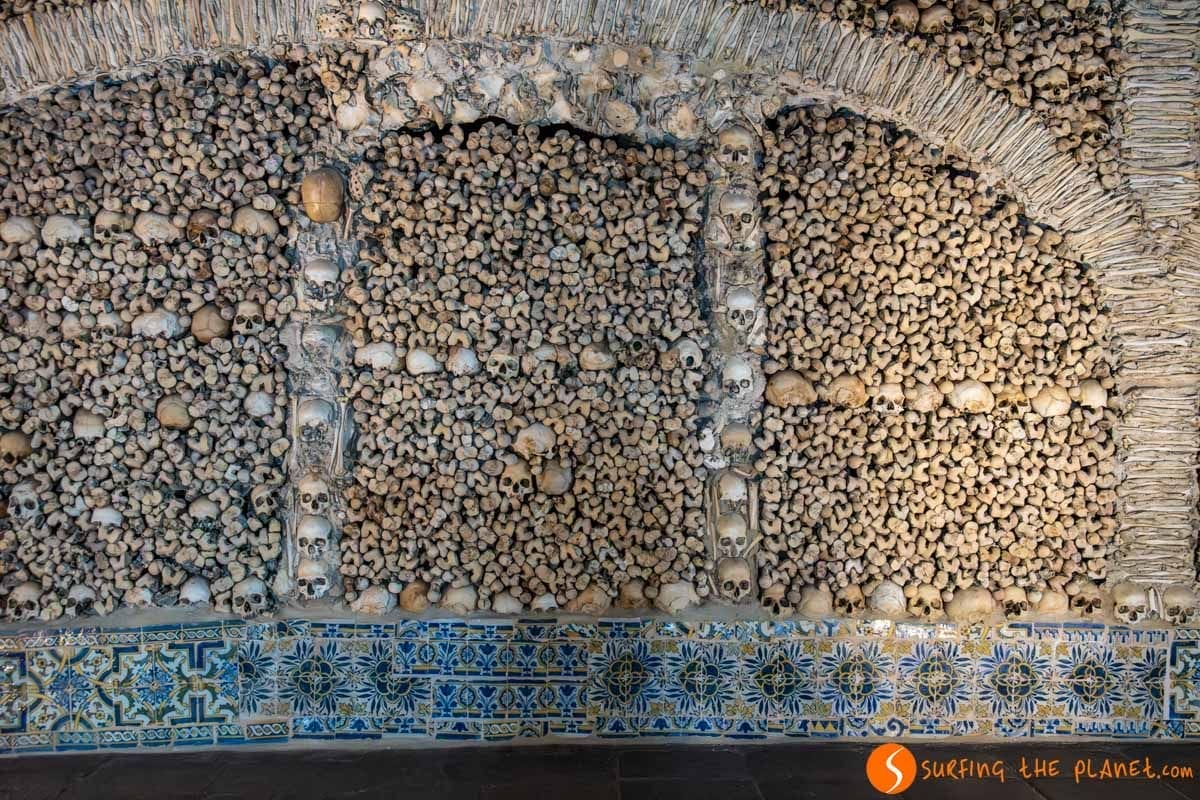 Capilla de los Huesos, Évora, Portugal | Que hacer en Évora en 1 día Capilla de los Huesos, Évora, Portugal | Que hacer en Évora en 1 día