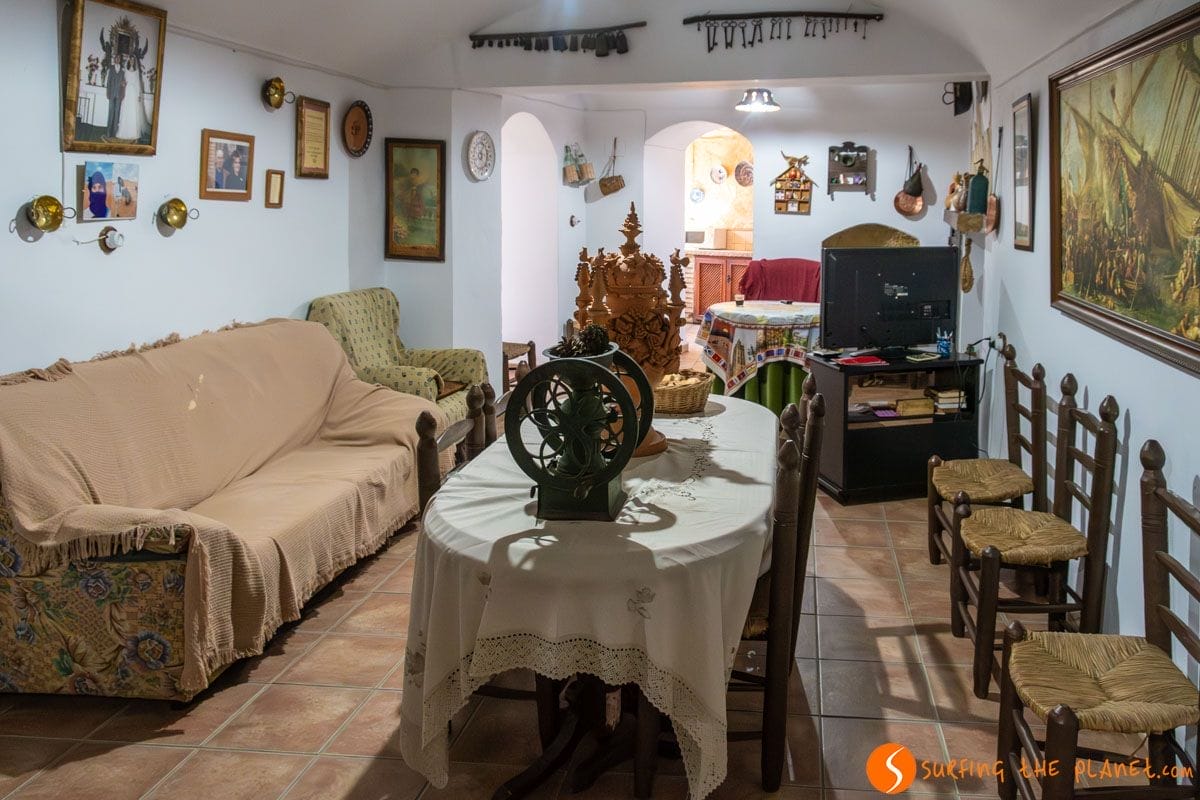 Interior de Cueva José, Guadix, Granada, Andalucía | Que visitar en Guadix Interior de Cueva José, Guadix, Granada, Andalucía | Que visitar en Guadix