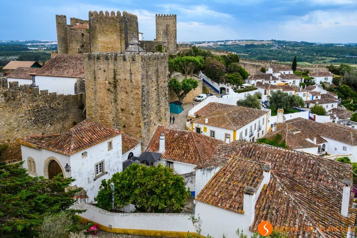 Vistas del centro histórico desde la muralla, Óbidos, Portugal | Que ver en Óbidos Vistas del centro histórico desde la muralla, Óbidos, Portugal | Que ver en Óbidos