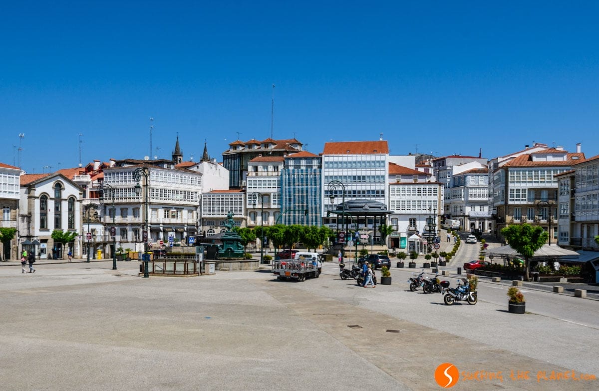 Plaza de Hermanos García Naveira, Betanzos, Galicia | Que hacer en Betanzos Plaza de Hermanos García Naveira, Betanzos, Galicia | Que hacer en Betanzos