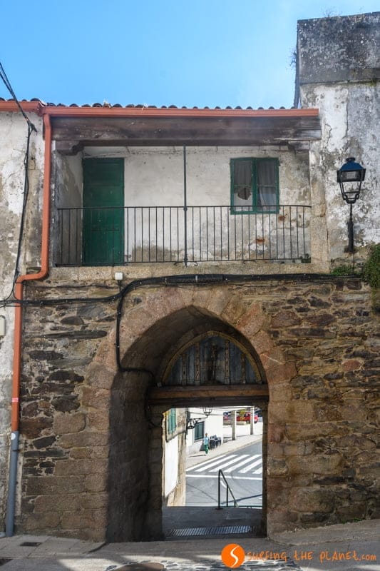 Porta de Ponte Vella, Betanzos, Galicia | Que hacer en Betanzos Porta de Ponte Vella, Betanzos, Galicia | Que hacer en Betanzos