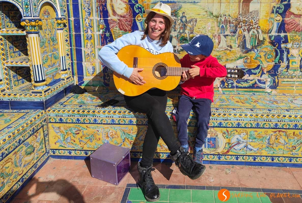 Mosaicos, Plaza España, Sevilla | Que visitar en Sevilla en un día Mosaicos, Plaza España, Sevilla | Que visitar en Sevilla en un día