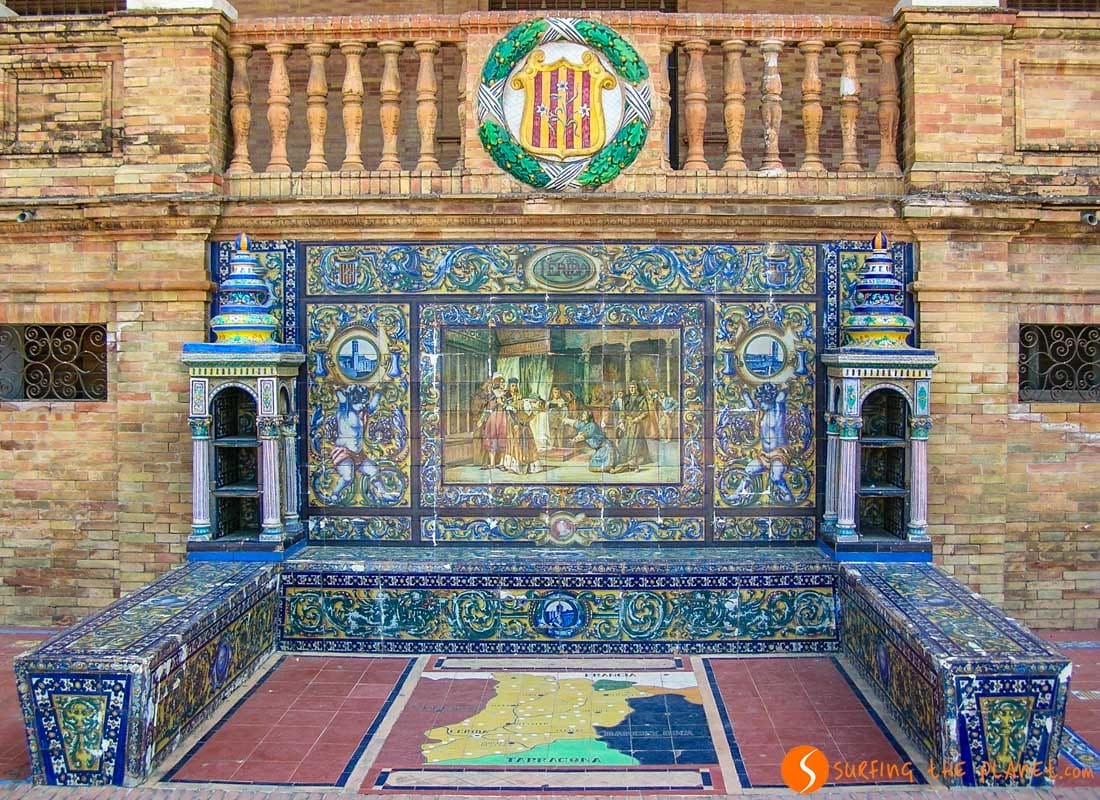 Colorful Bench, Plaza España, Sevilla | Things to see in Seville in 1 day Colorful Bench, Plaza España, Sevilla | Things to see in Seville in 1 day