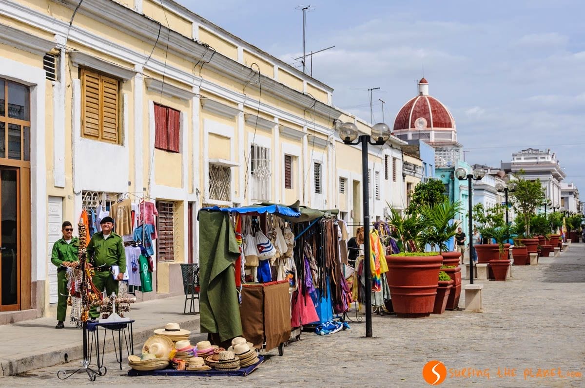 Bulevar San Fernando, Cienfuegos, Cuba | Que hacer en Cienfuegos Bulevar San Fernando, Cienfuegos, Cuba | Que hacer en Cienfuegos