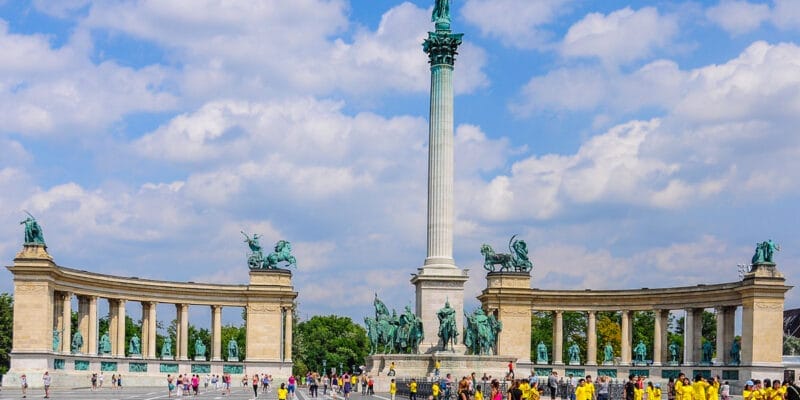 Verano, Plaza de los Héroes, Budapest