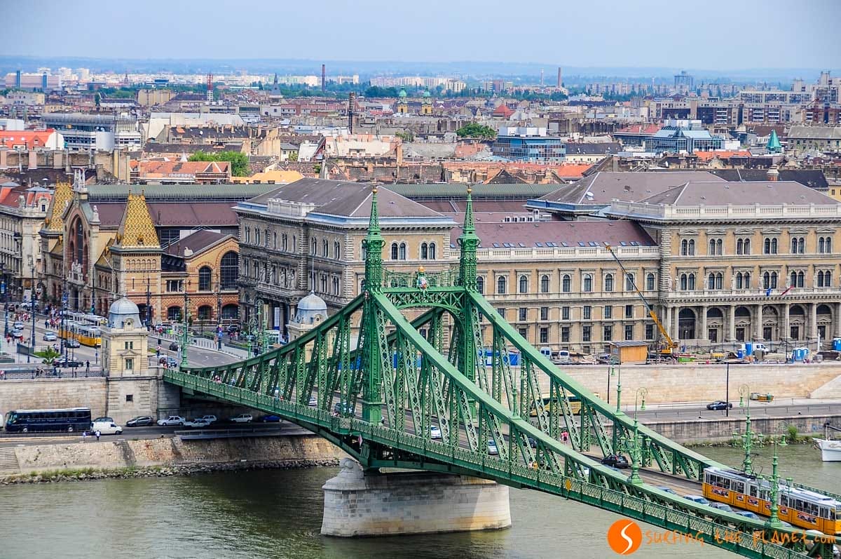 Vista del Ponte della Libertà, Budapest | Cosa vedere a Budapest in 4 giorni Vista del Ponte della Libertà, Budapest | Cosa vedere a Budapest in 4 giorni