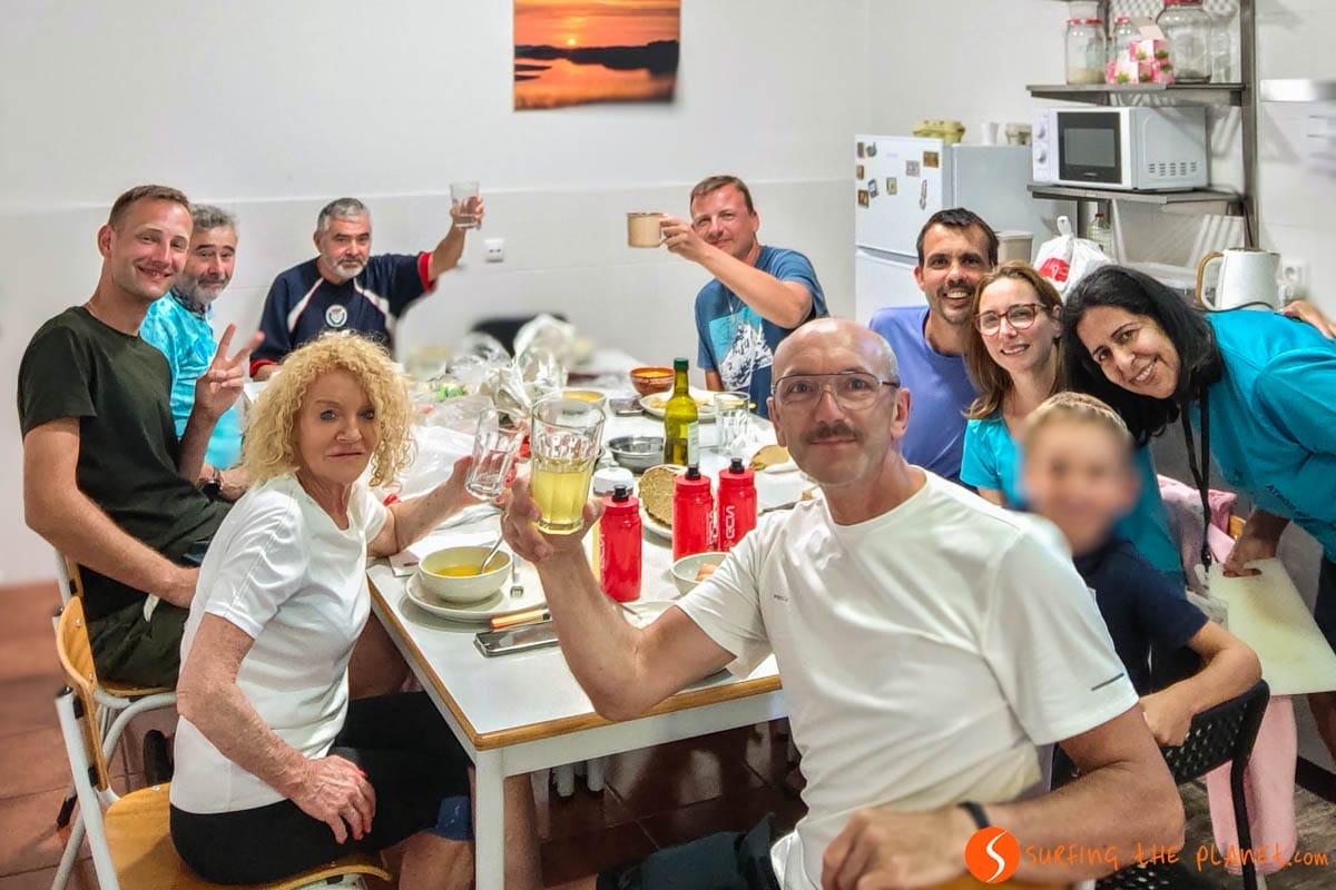 Ambiente en el Albergue, Caminha, Portugal | Camino de Santiago con niños Ambiente en el Albergue, Caminha, Portugal | Camino de Santiago con niños